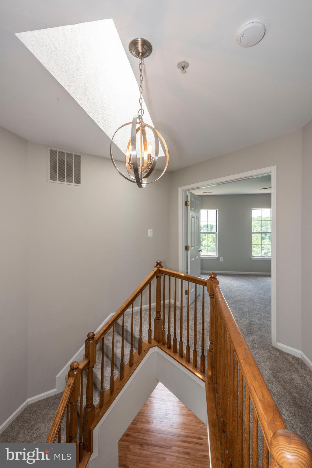 5505 Oberlin Place Frederick, MD 21703 - Photo 21 of 39 Upper level hallway between master and guest rooms