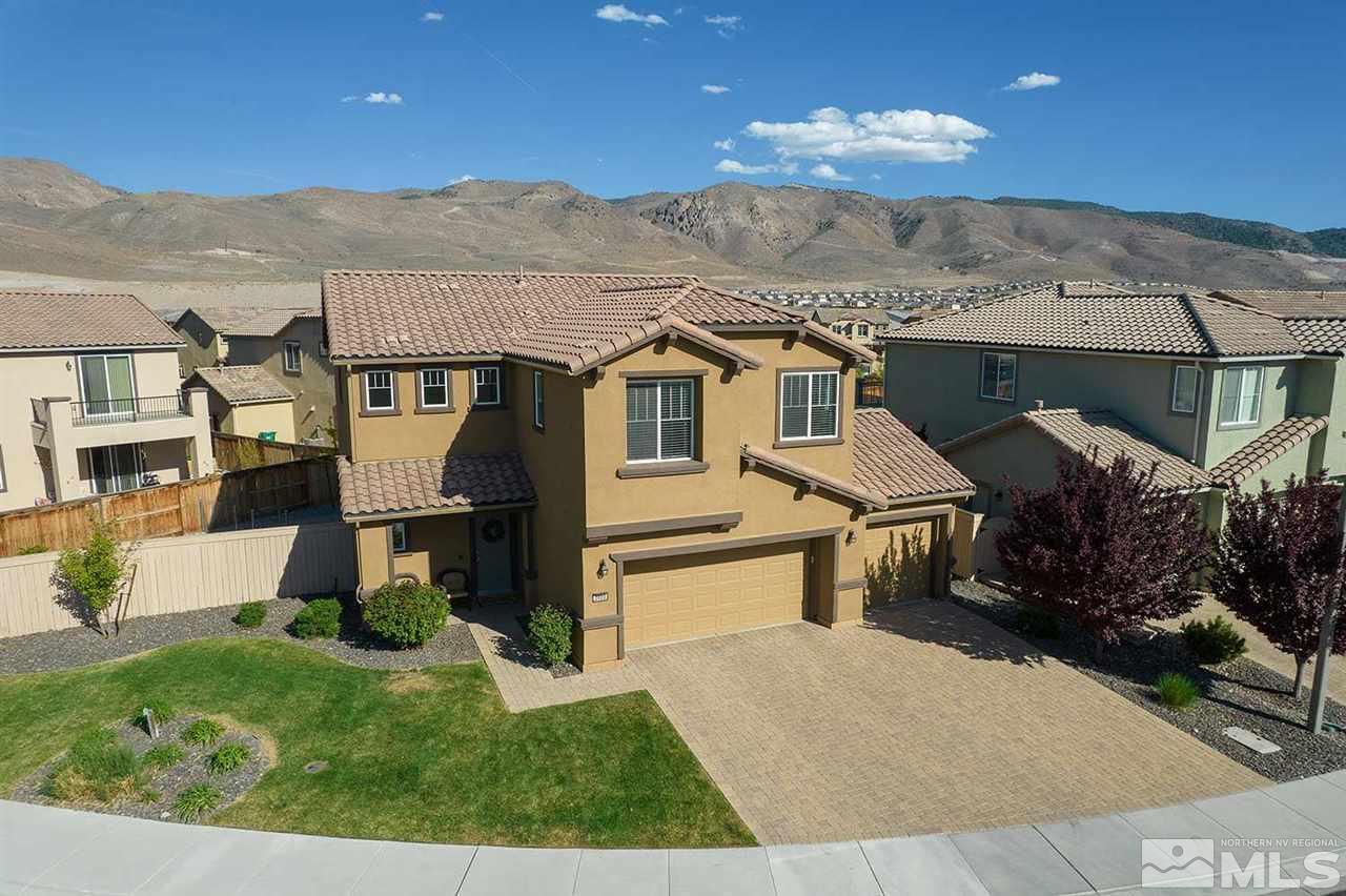 2820 Show Jumper Lane Reno, NV 89521 - Photo 14 of 40 front view of a house with a yard
