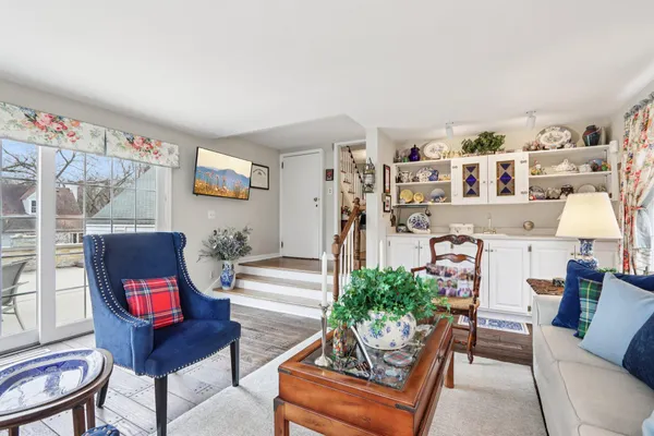 $949,000 | 840 Kurtis Drive, Elm Grove, WI 53122