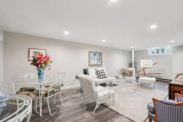 $949,000 | 840 Kurtis Drive, Elm Grove, WI 53122