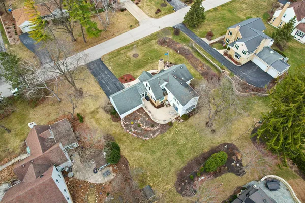 $949,000 | 840 Kurtis Drive, Elm Grove, WI 53122