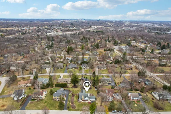 $949,000 | 840 Kurtis Drive, Elm Grove, WI 53122