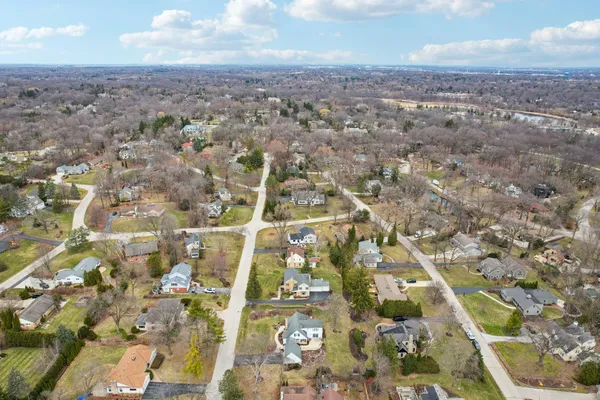 $949,000 | 840 Kurtis Drive, Elm Grove, WI 53122