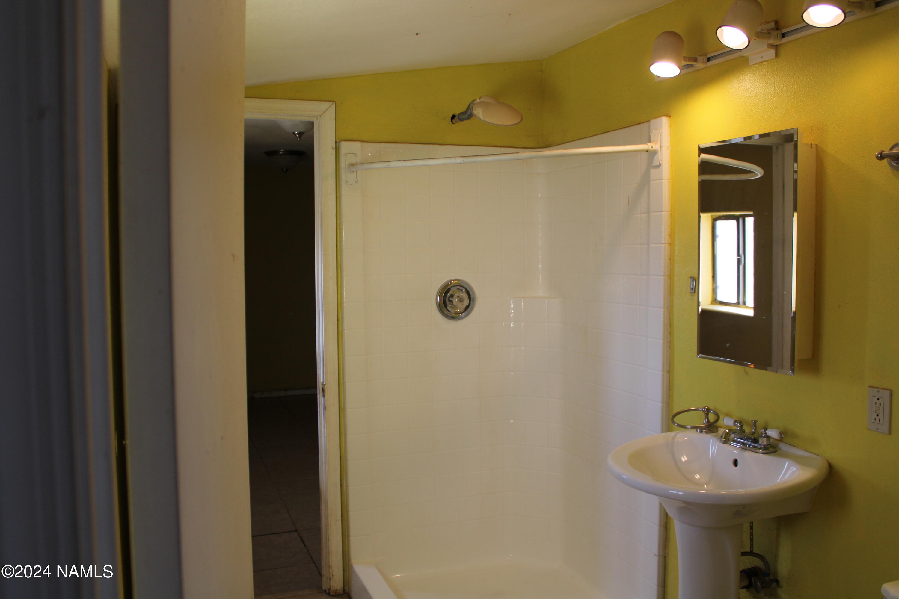 116 Sunset Road Winslow, AZ 86047 - Photo 39 of 47 IMG_2034