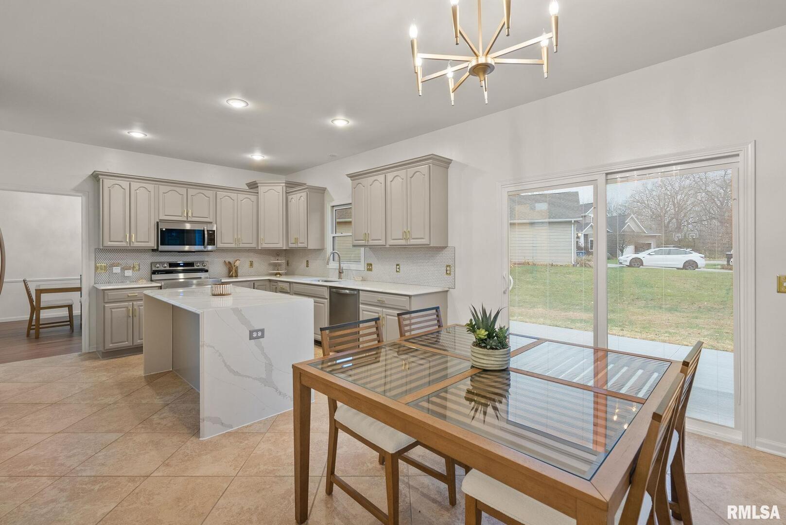 1600 East 5th Street Coal Valley, IL 61240 - Photo 13 of 35