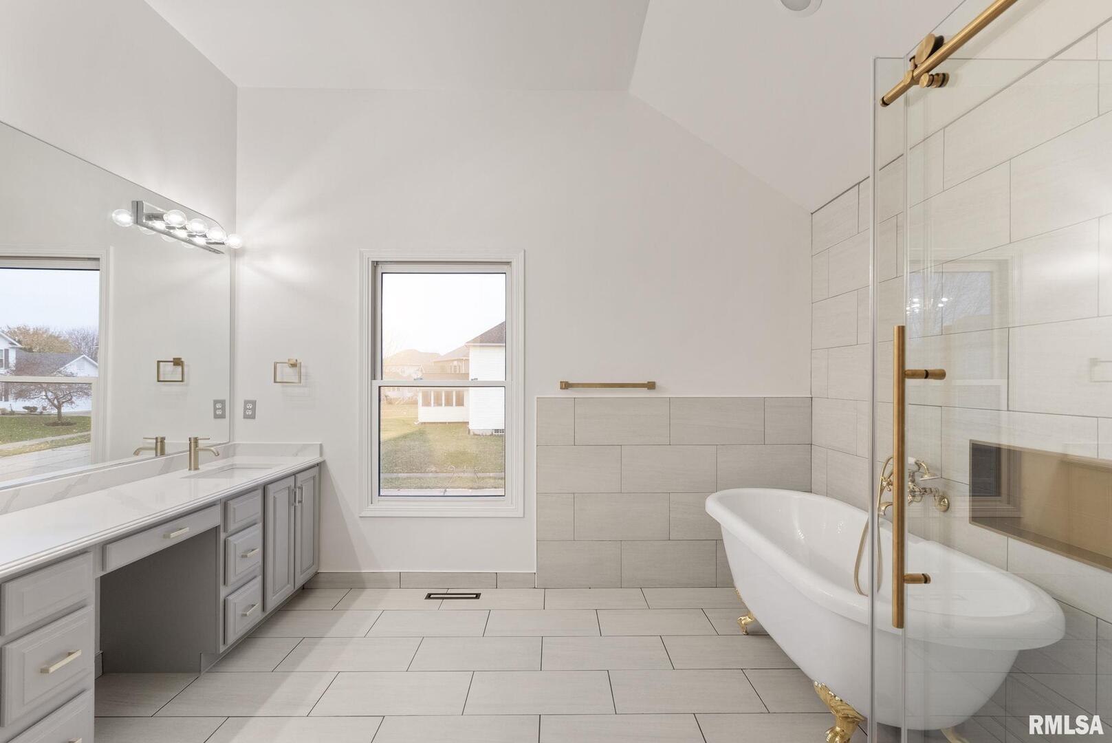 1600 East 5th Street Coal Valley, IL 61240 - Photo 19 of 35