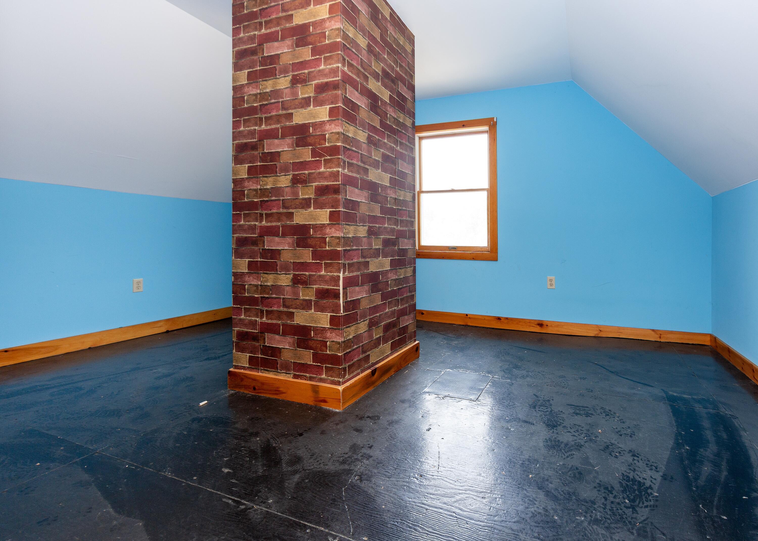 281 Bar Harbor Road Trenton, ME 04605 - Photo 30 of 32 281-Bar-Harbor-Road-Interior-22