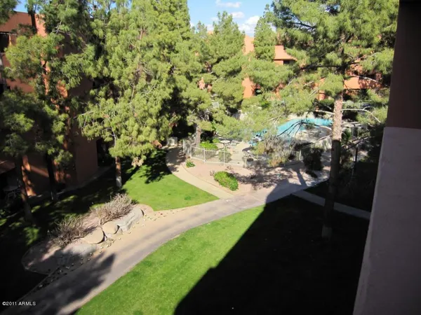 $2,650 | 12212 North Paradise Village Parkway West, Unit 412C, Phoenix, AZ 85032