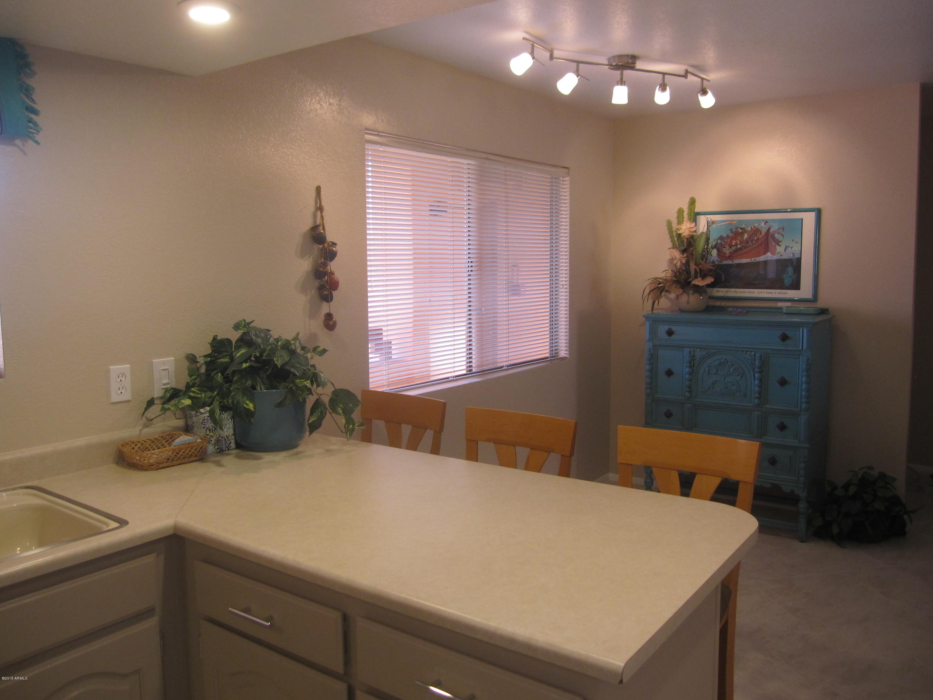 12212 North Paradise Village Parkway West, Unit 412C Phoenix, AZ 85032 - Photo 9 of 19 Kitchen