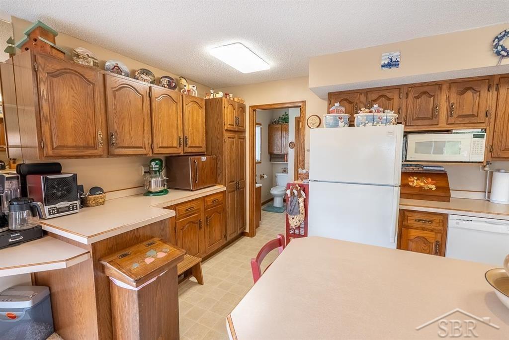 4438 North Verity Road Sanford, MI 48657 - Photo 13 of 46 50173199-877112fa-4813-486d-8b00-9a1c68cc8f01.JPG