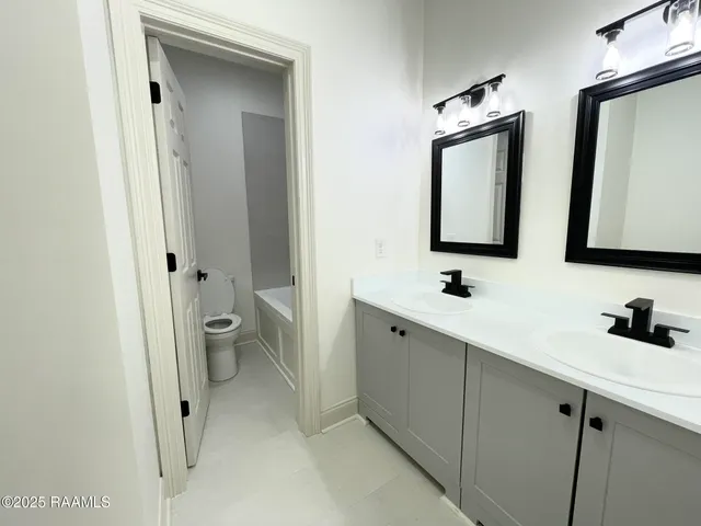 $259,000 | 173 Rue Maury, Ville Platte, LA 70586