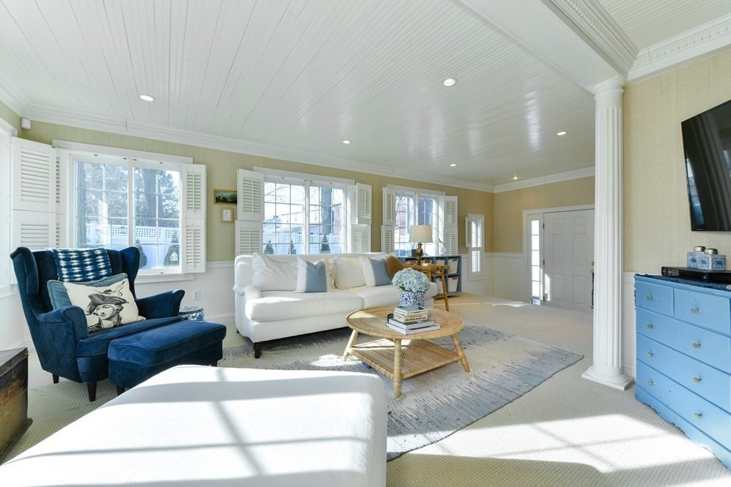 14 Morey Road Boston, MA 02132 - Photo 8 of 42 Gallery Image 8