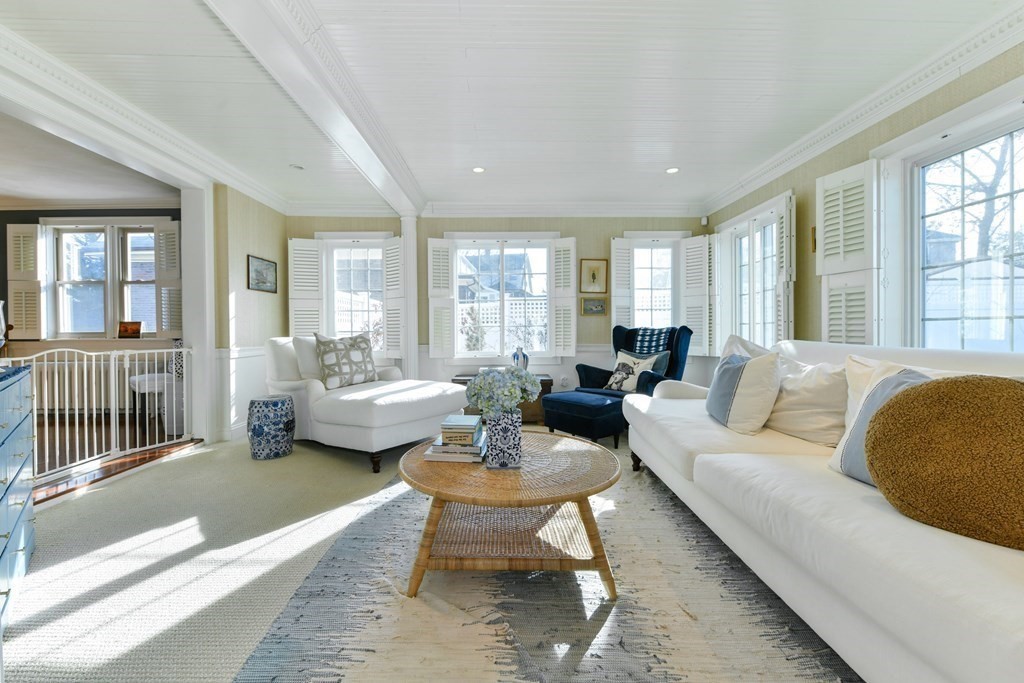 14 Morey Road Boston, MA 02132 - Photo 9 of 42 Gallery Image 9
