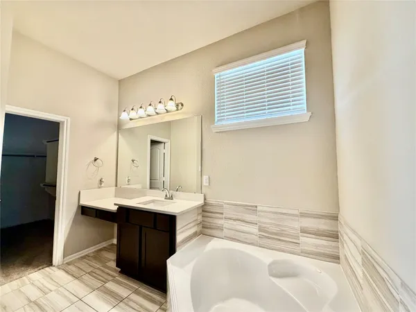 $275,000 | 8758 Laurel Crest Drive, Missouri City, TX 77459