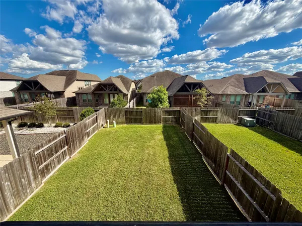 $275,000 | 8758 Laurel Crest Drive, Missouri City, TX 77459