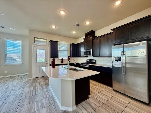 $275,000 | 8758 Laurel Crest Drive, Missouri City, TX 77459