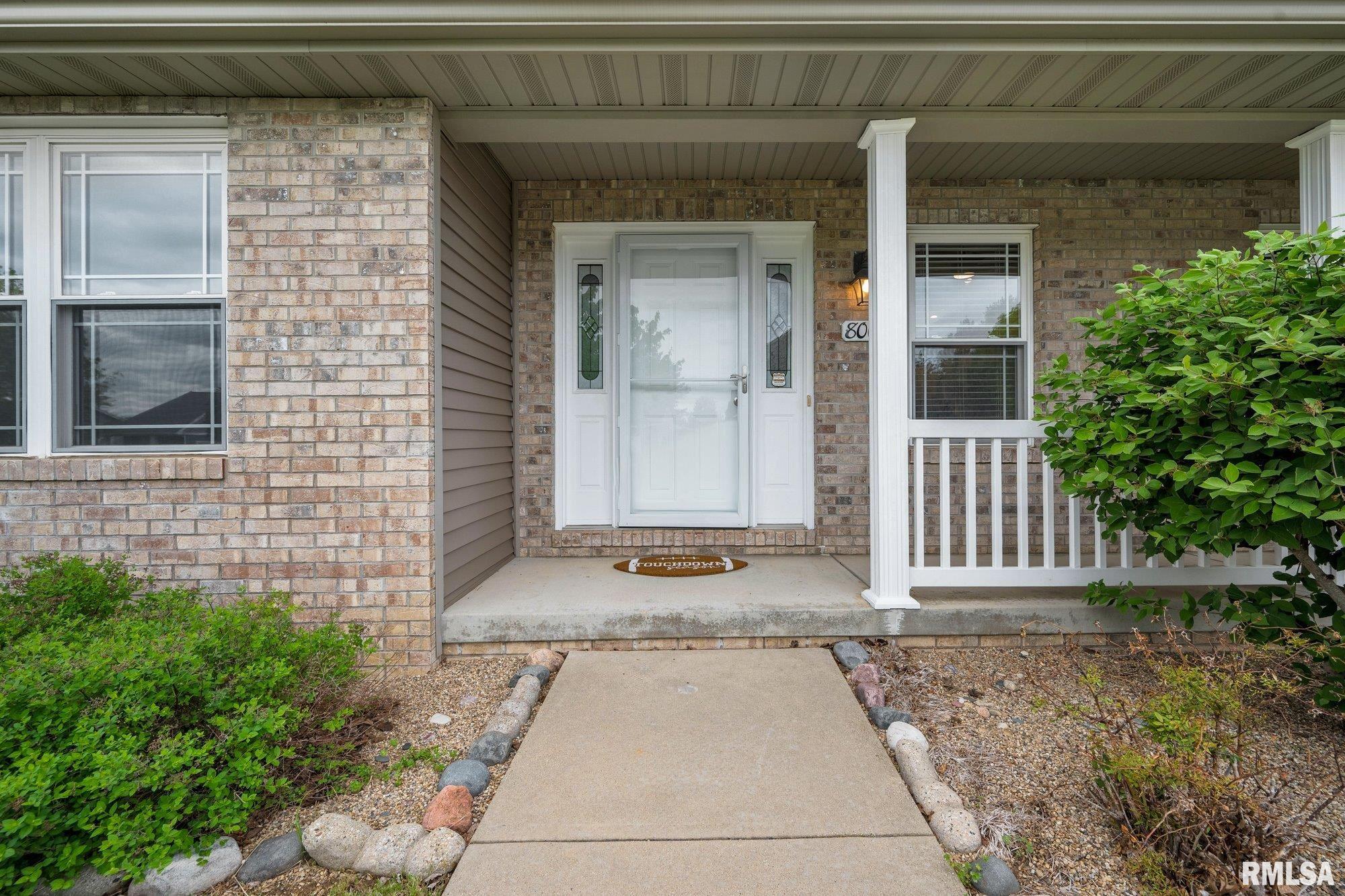 800 Simon Street Washington, IL 61571 - Photo 2 of 49