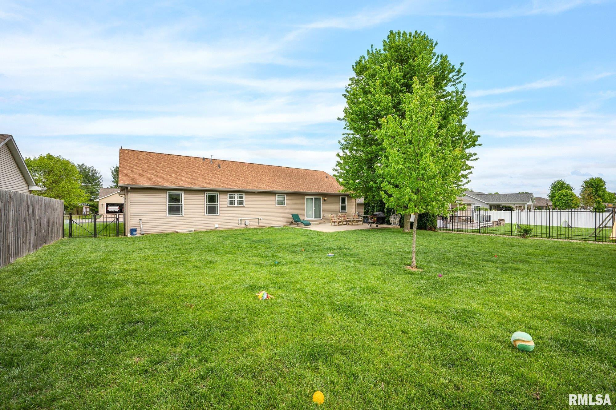 800 Simon Street Washington, IL 61571 - Photo 38 of 49