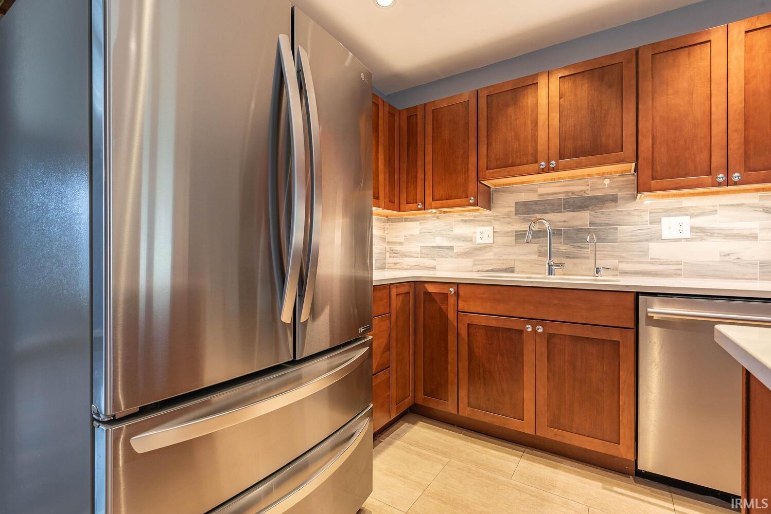 3211 North Stoneycrest Road Bloomington, IN 47404 - Photo 13 of 36