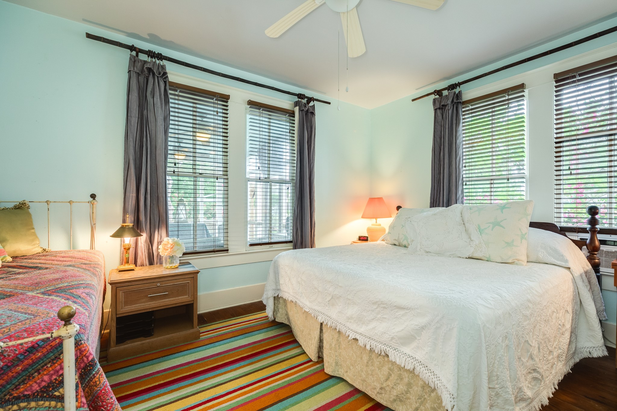 3727 Avenue R Galveston, TX 77550 - Photo 23 of 48 Unit 1 bedroom 1.