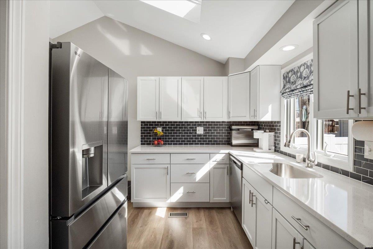 206 Woodridge Road St. Louis, MO 63122 - Photo 8 of 24 Gallery Image 8
