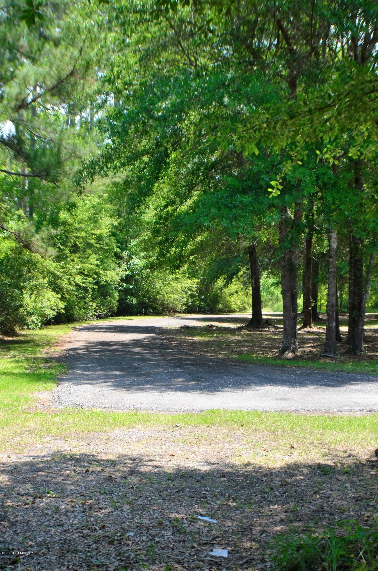 268 N Road Jacksonville, FL 32234 - Photo 8 of 34 DSC_3132