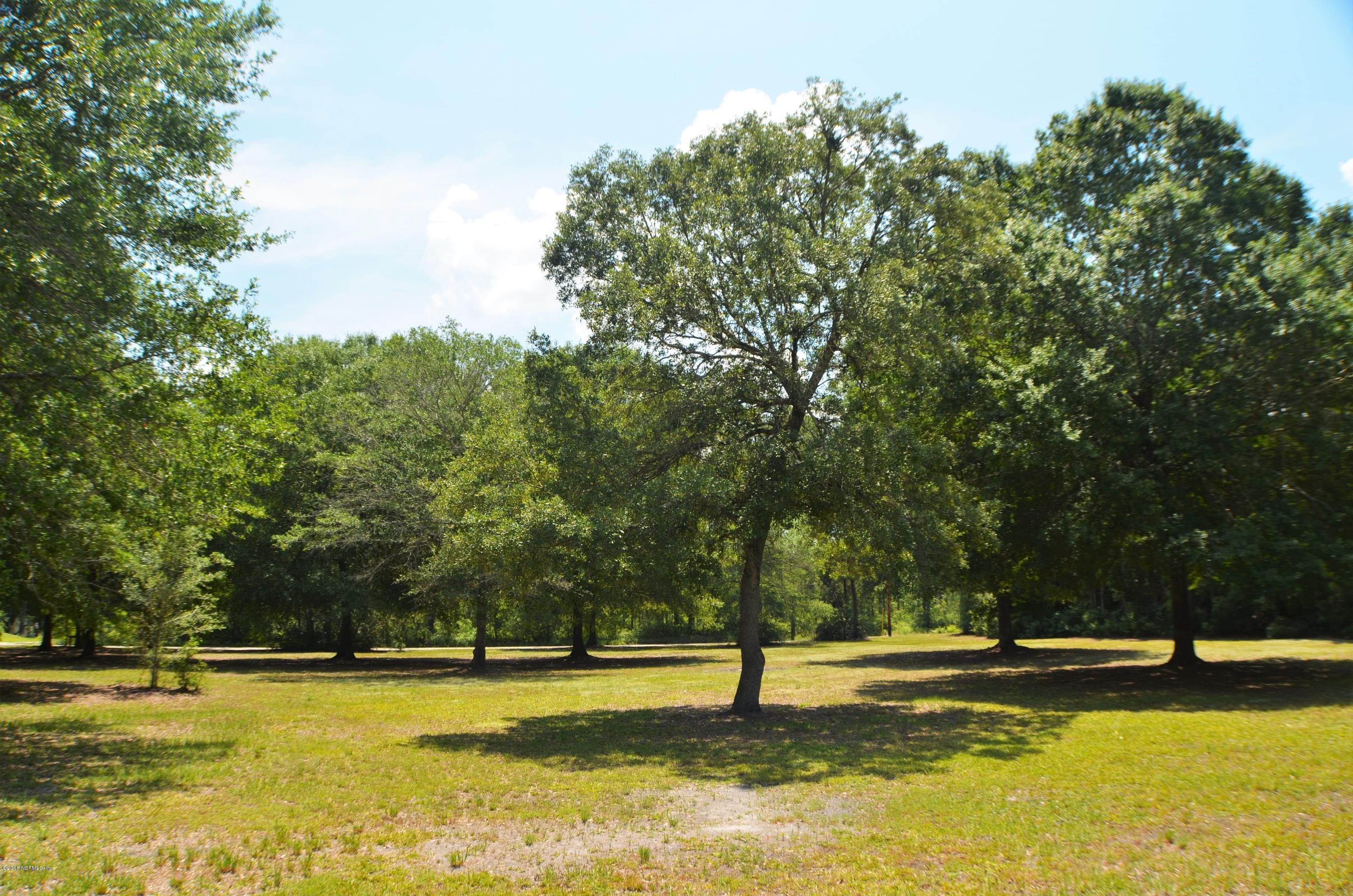 268 N Road Jacksonville, FL 32234 - Photo 9 of 34 DSC_3115
