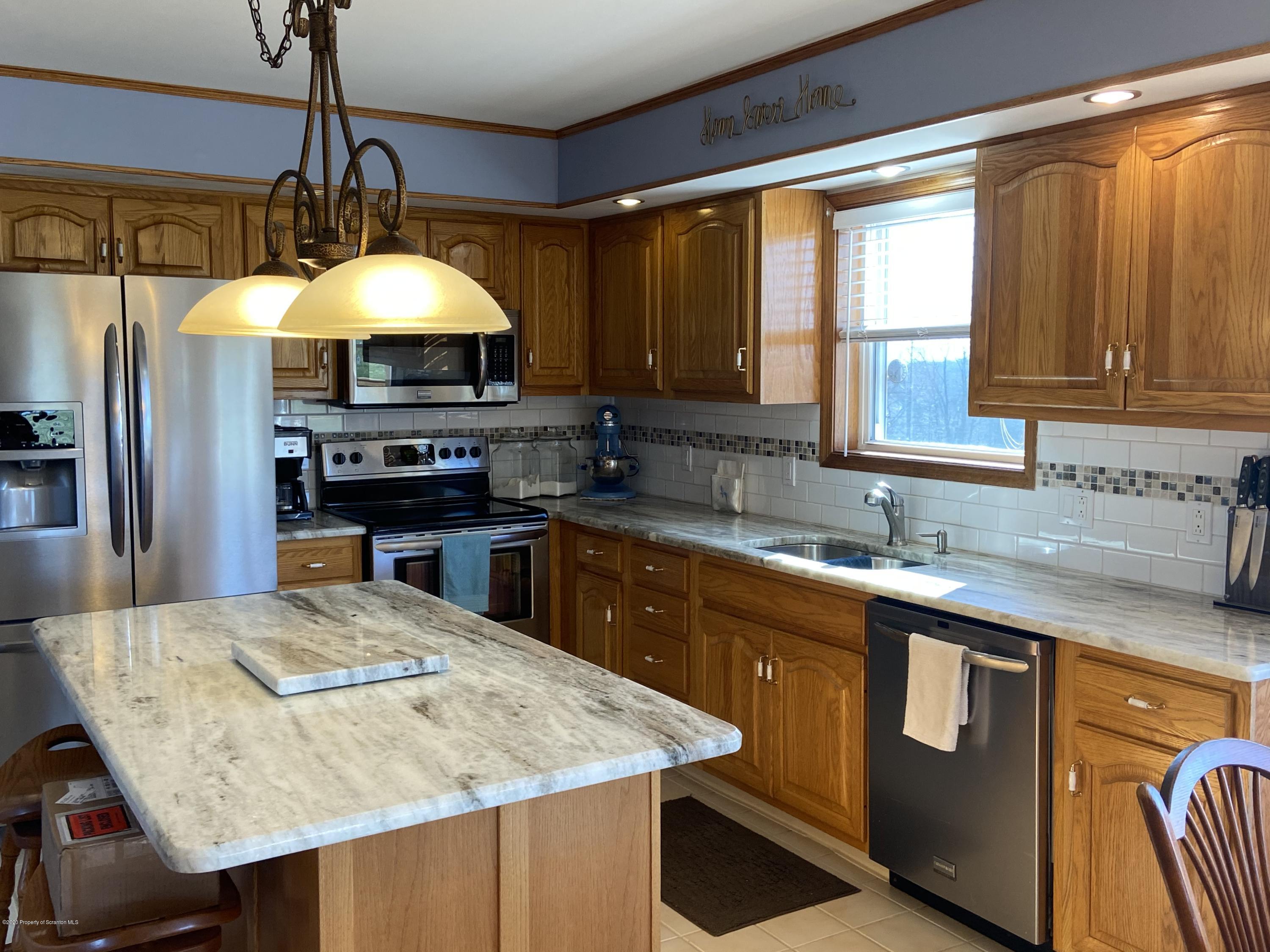 875 Station Hill Road Nicholson, PA 18446 - Photo 13 of 29 Gallery Image 13