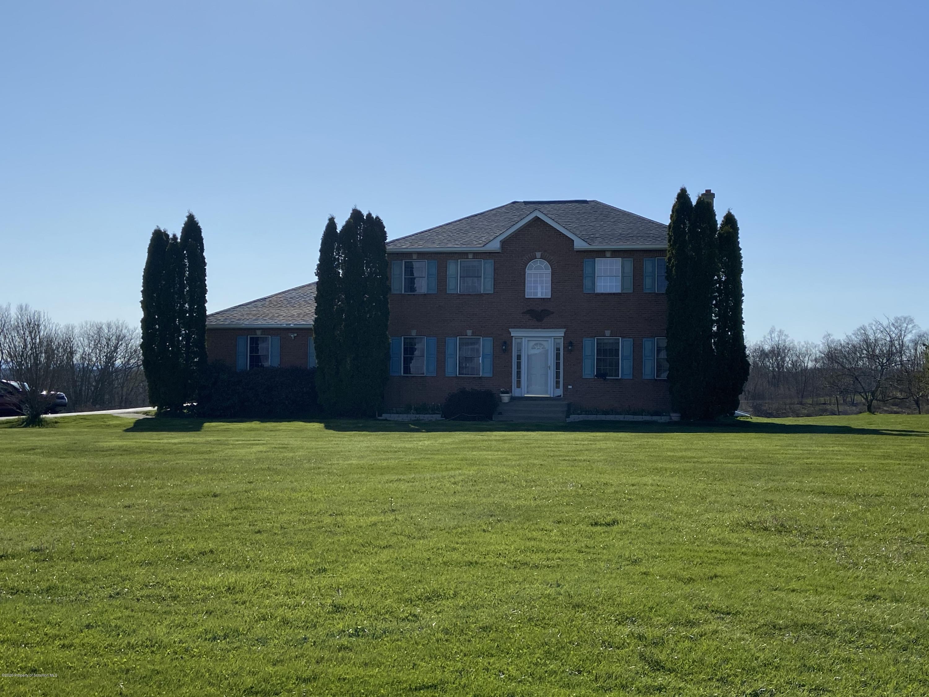 875 Station Hill Road Nicholson, PA 18446 - Photo 2 of 29 Gallery Image 2