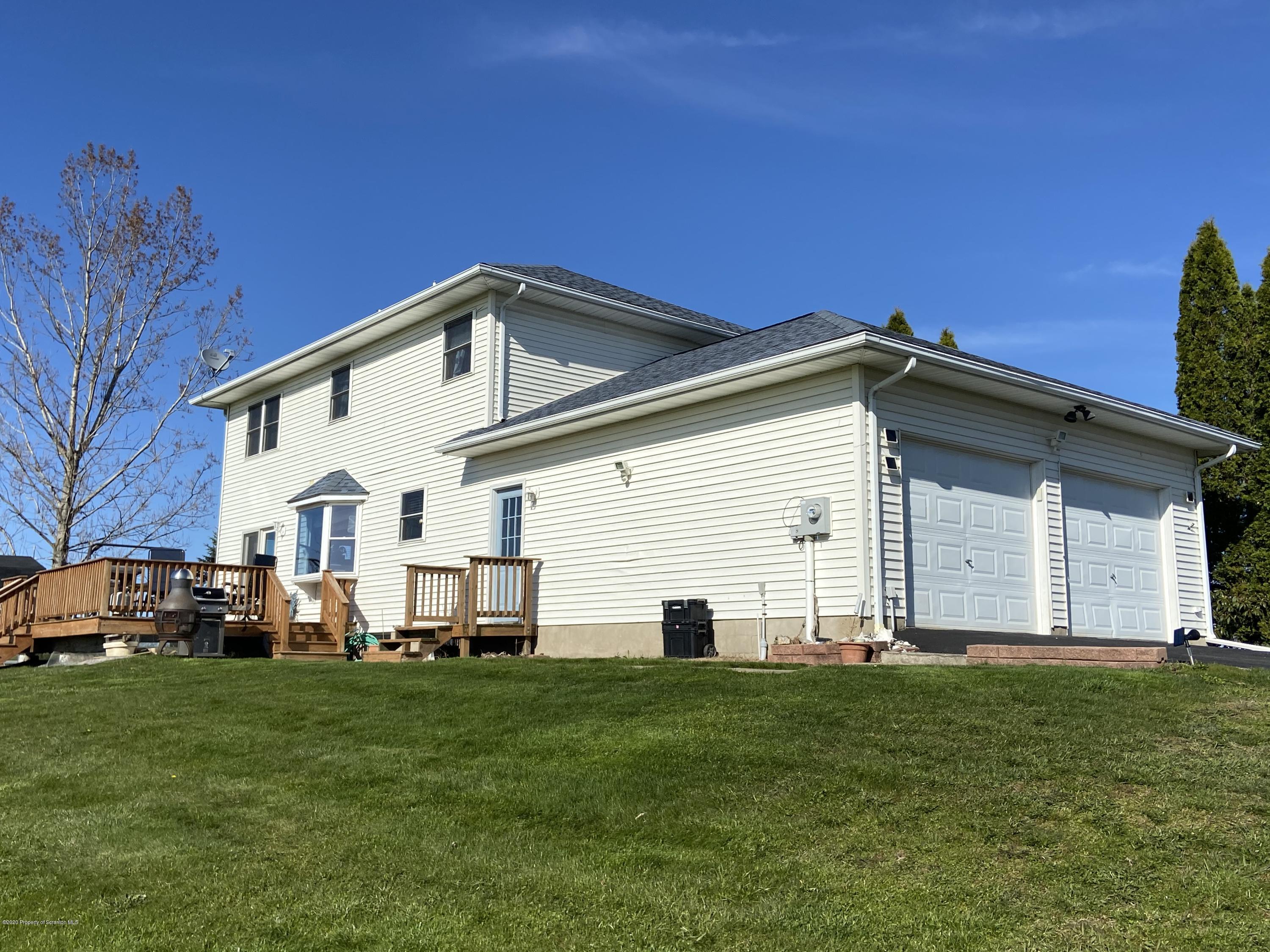 875 Station Hill Road Nicholson, PA 18446 - Photo 5 of 29 Gallery Image 5