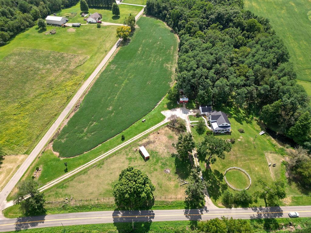 8940 Green Valley Road Mount Vernon, OH 43050 - Photo 12 of 31 1-3