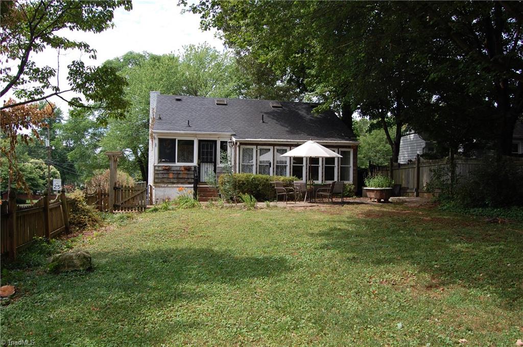 2121 Elgin Road Winston-Salem, NC 27103 - Photo 20 of 23 View of rear yard