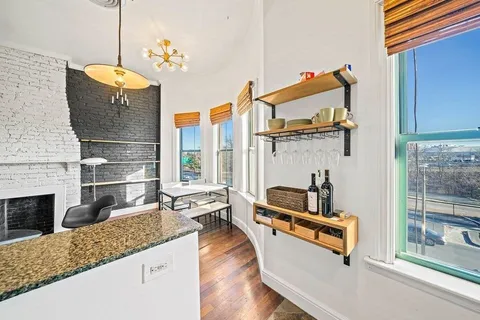 $635,000 | 195 Cambridge Street, Unit 3, Boston, MA 02134