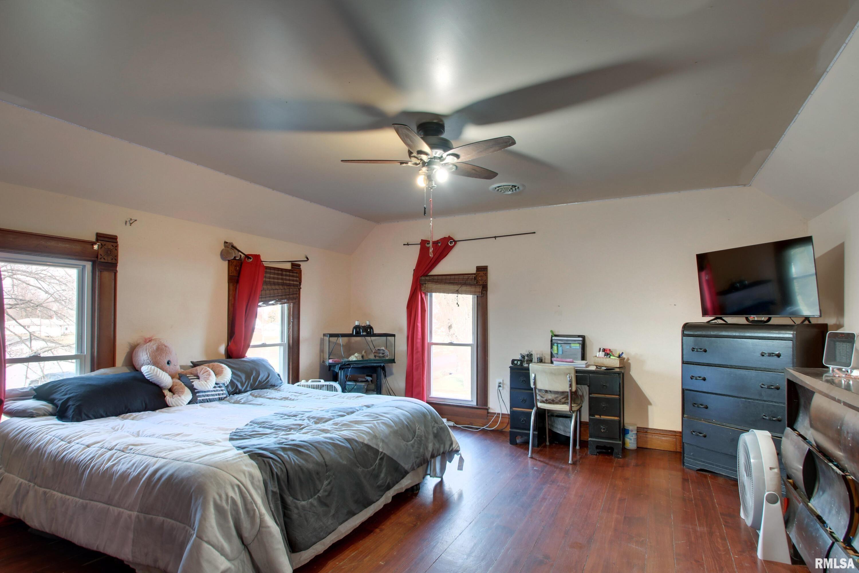 501 Prairie Mills Road Golden, IL 62339 - Photo 12 of 30 Gallery Image 12