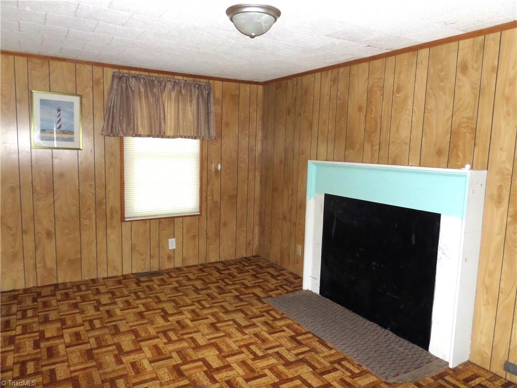 1220 Lake Drive 9 Lexington, NC 27292 - Photo 18 of 21