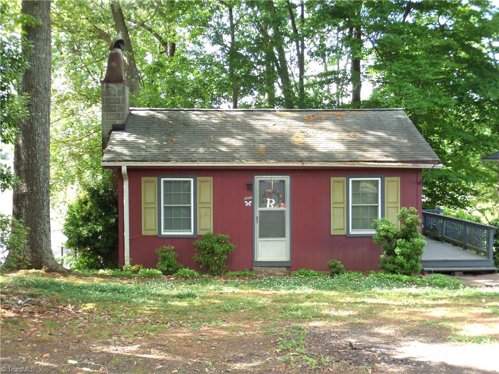 1220 Lake Drive 9 Lexington, NC 27292 - Photo 2 of 21