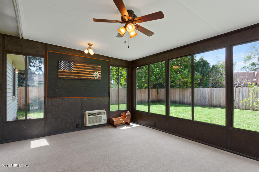 10836 Reading Road Jacksonville, FL 32257 - Photo 22 of 32 a view of room with a flat screen tv