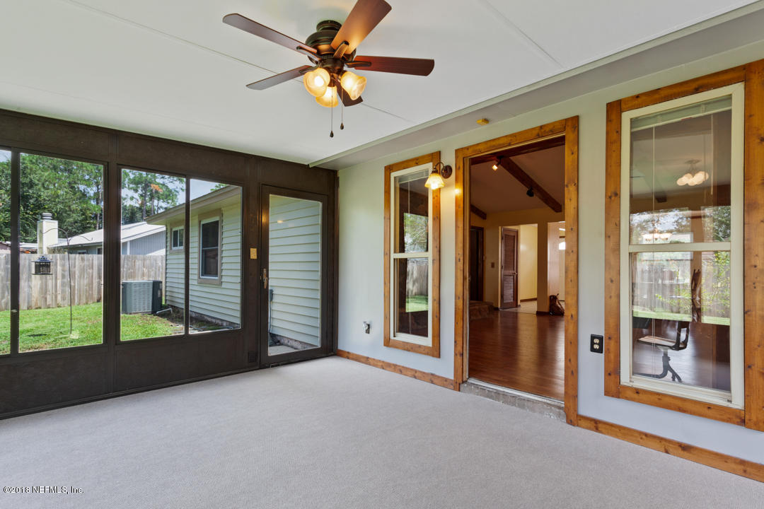 10836 Reading Road Jacksonville, FL 32257 - Photo 23 of 32 wooden floor in a hall with an entryway