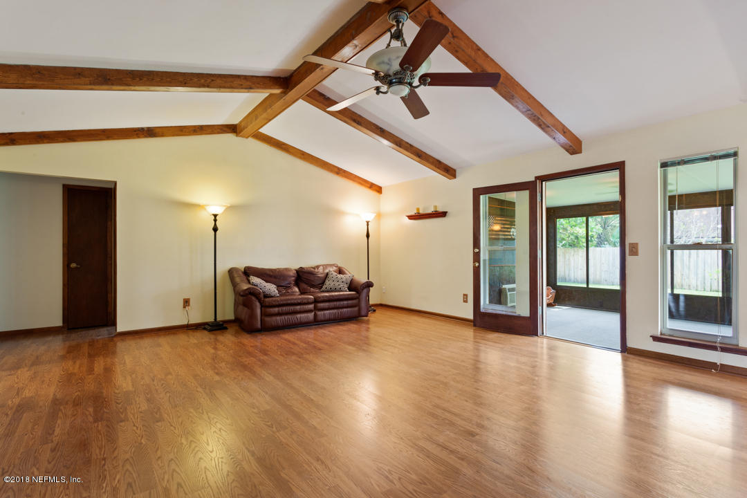 10836 Reading Road Jacksonville, FL 32257 - Photo 5 of 32 a view of livingroom with furniture and wooden floor