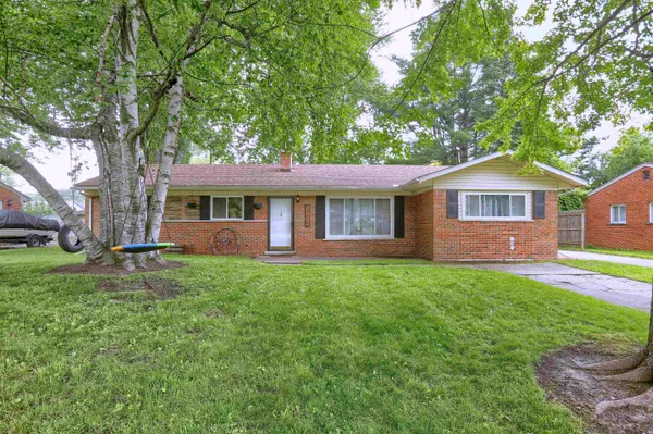 $314,900 | 34625 Joel Street, Chesterfield, MI 48047