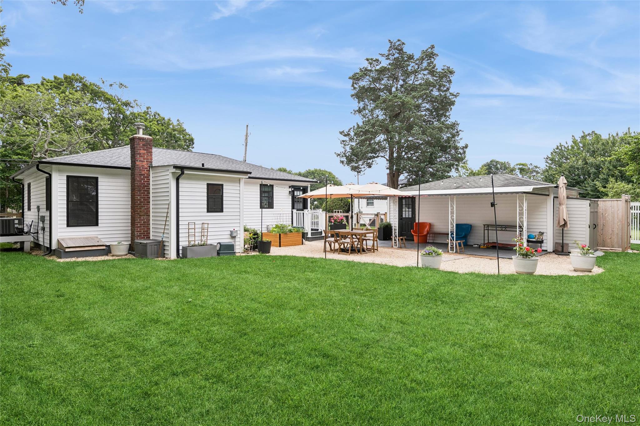 16 Winnie Road Center Moriches, NY 11934 - Photo 4 of 16