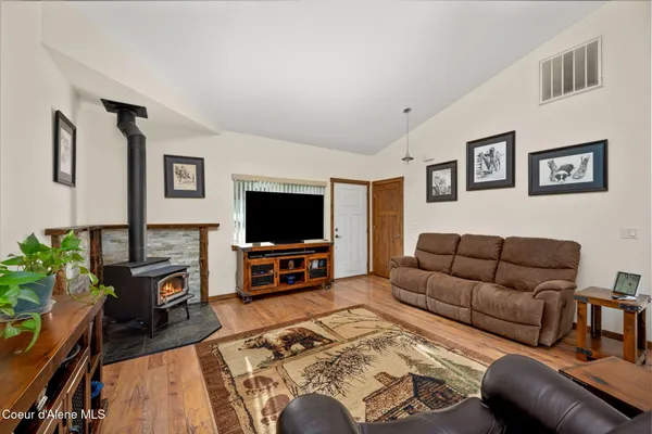 $1,190,000 | 31083 North Spitfire Street, Spirit Lake, ID 83869