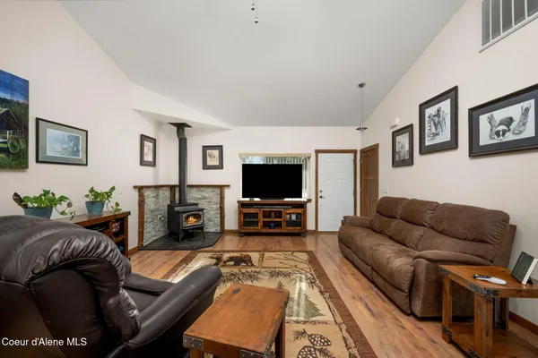 $1,190,000 | 31083 North Spitfire Street, Spirit Lake, ID 83869