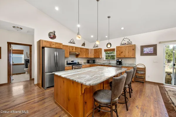 $1,190,000 | 31083 North Spitfire Street, Spirit Lake, ID 83869