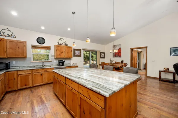 $1,190,000 | 31083 North Spitfire Street, Spirit Lake, ID 83869