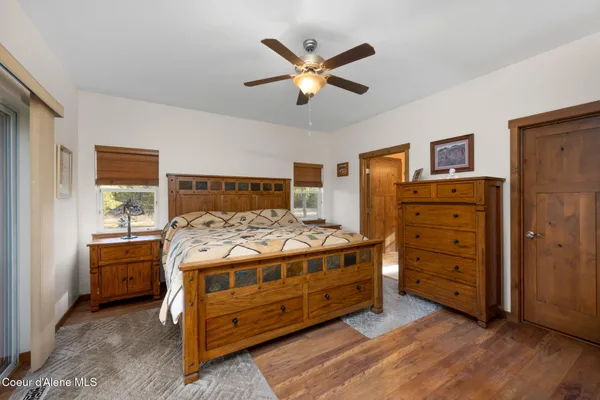 $1,190,000 | 31083 North Spitfire Street, Spirit Lake, ID 83869