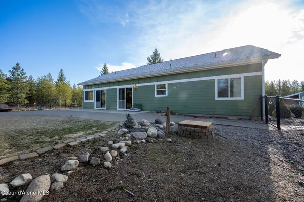 $1,190,000 | 31083 North Spitfire Street, Spirit Lake, ID 83869