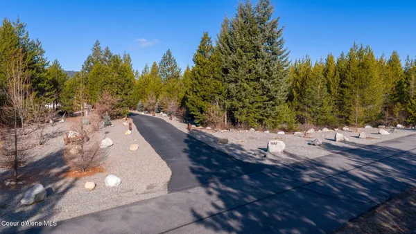 $1,190,000 | 31083 North Spitfire Street, Spirit Lake, ID 83869