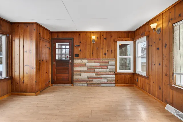 $84,000 | 907 North Elm Avenue, Jackson, MI 49202