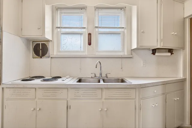 $84,000 | 907 North Elm Avenue, Jackson, MI 49202